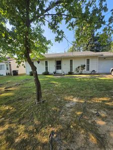 6 Woodbriar Ct