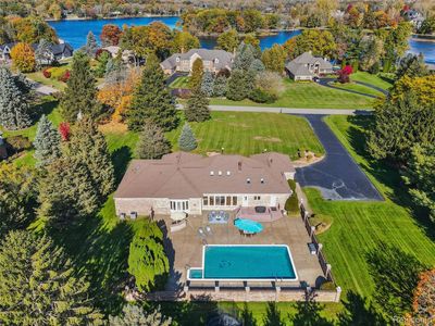 4227 Newcastle Dr