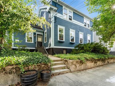 90 Oak St
