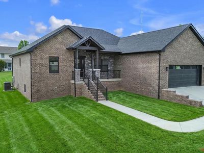 50 Muirfield Dr