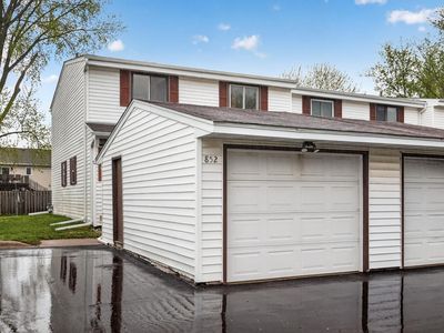 852 Woodgate Dr #216