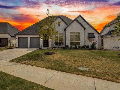 2208 Sarah Dr