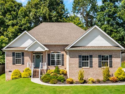 2018 Country Brook Ln