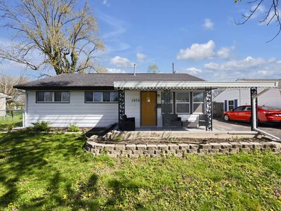 1976 Westfield Dr S