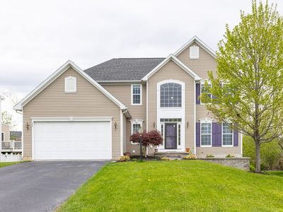 11 Blazing Star Cir