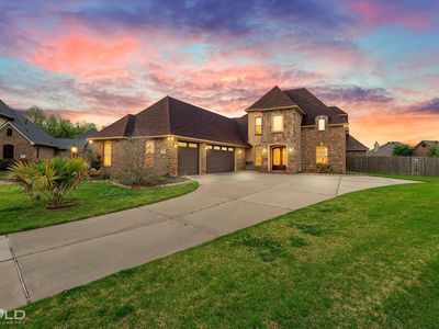 227 Piccadilly Cir