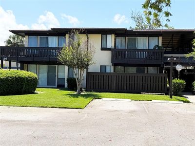 56 Club House Dr APT 101
