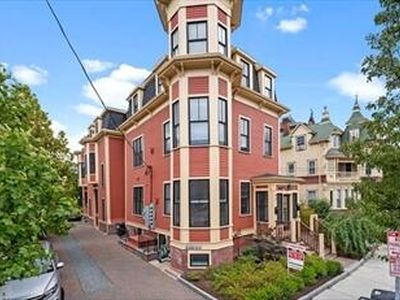 42 Bow Street APT 5