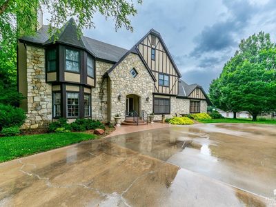 1420 Sharingbrook Dr