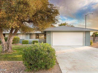 12739 W prospect Drive