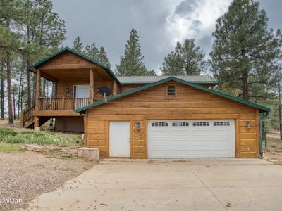 1420 E Meadow View Pl