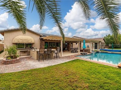 4680 Santa Luc St