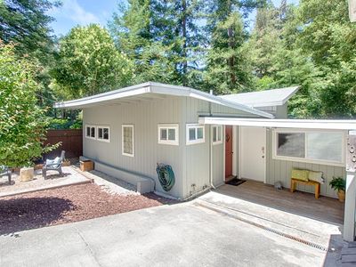 1004 Laurel Ave
