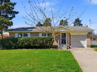 3409 Heather Ln