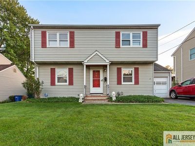 73 Birchwood Ter