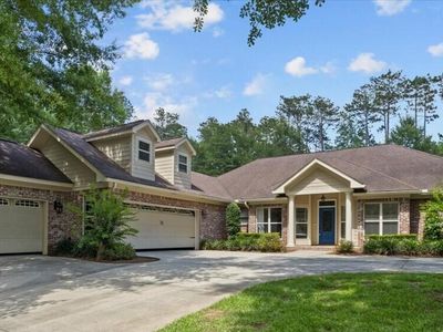 171 Brookline Dr