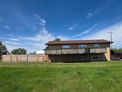 Property at 229 Central Ave, Sweet Grass, MT