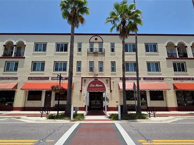 238 Tampa Ave W APT 221