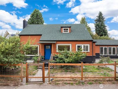 716 S Puget Sound Avenue