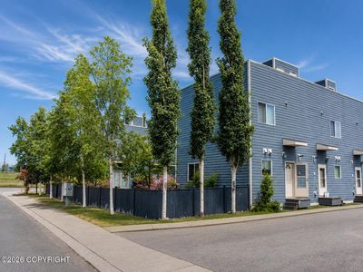 237 W 13th Ave