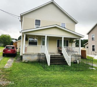 143 Mitchell St