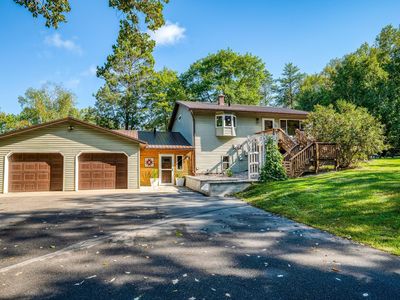6351 Island View Dr
