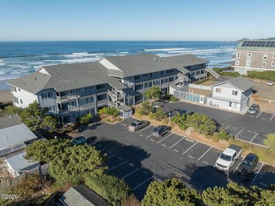 701 NW Coast St APT 206