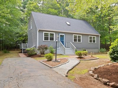 18 Great Meadow Dr