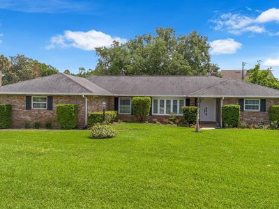 801 Palm Grove Ct