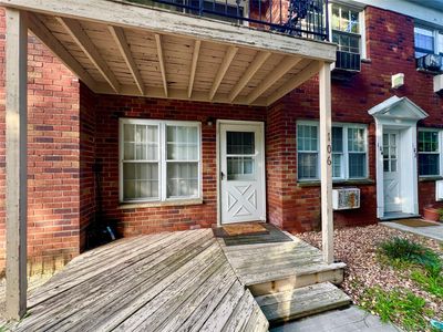 4 COLONIAL Road #106
