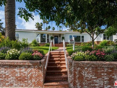 2317 Hill Dr
