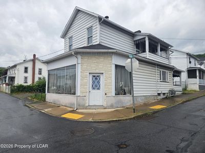103 Davenport St
