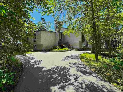 1178 Woodland Dr