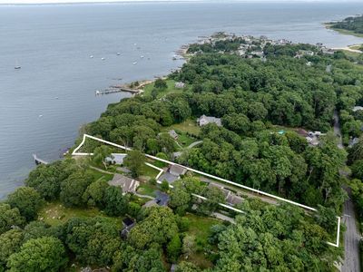 94 Aucoot Rd