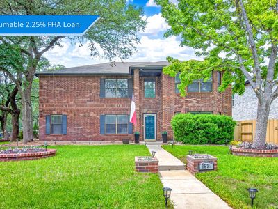 3535 Elk Cliff Pass Dr