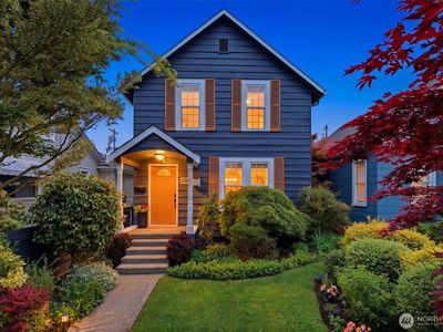 1917 Lombard Avenue