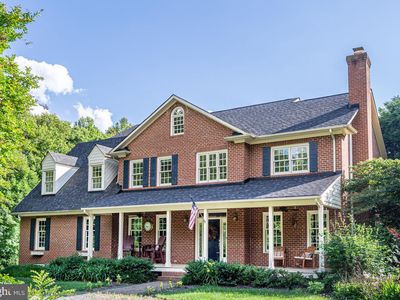 2055 Broad Street Rd