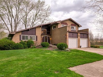 Property at 5941 Stow Rd, Hudson, OH
