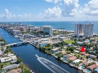 300 S Riverside Dr
