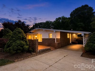 1857 8th Street Dr NE