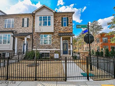Property at 120 Wren Dr, Roswell, GA