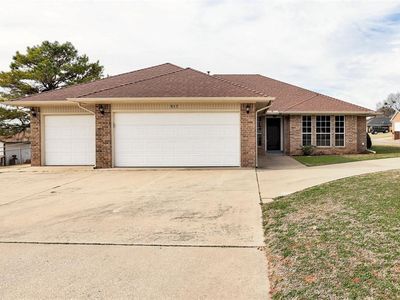 517 Bob White Dr