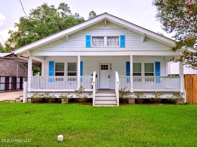 918 Sears Ave