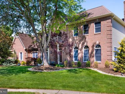 2 Clarendon Ct