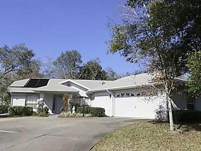 2534 N BRENTWOOD CIRCLE