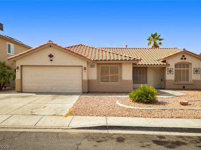 6525 Begonia Bay Ave