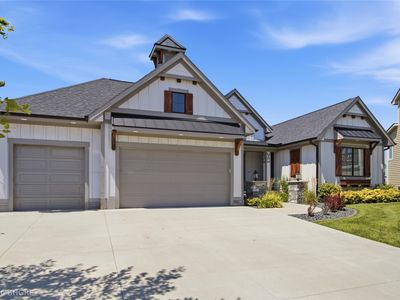 228 NE 60th Ct