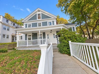 70 Prichard St
