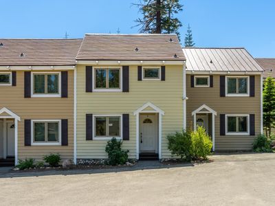 201 Lakeview Blvd #6