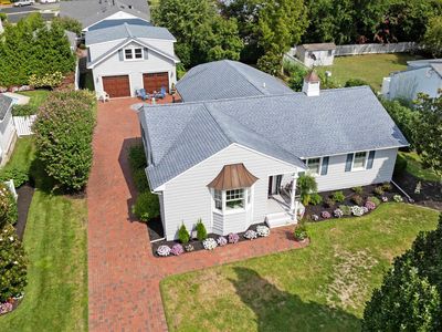 1027 Virginia Ave